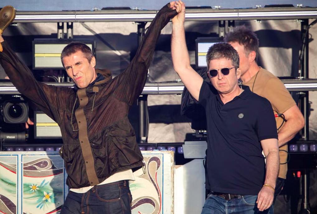 Wembley Stadium to investigate security scam at Oasis show