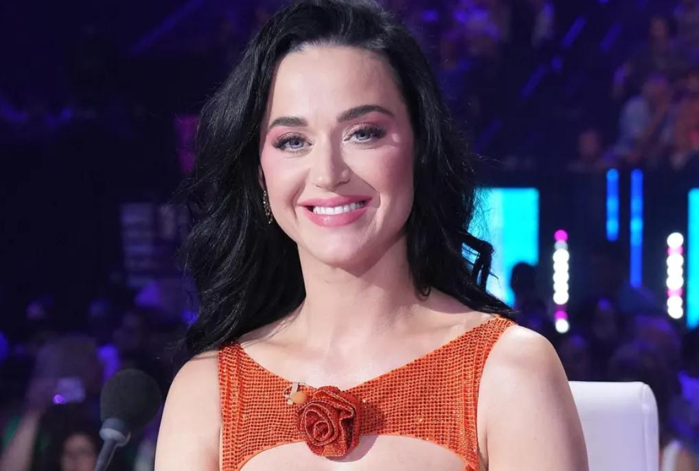 Why did Katy Perry apologise?
