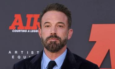 Ben Affleck looks unbothered amid divorce turmoil