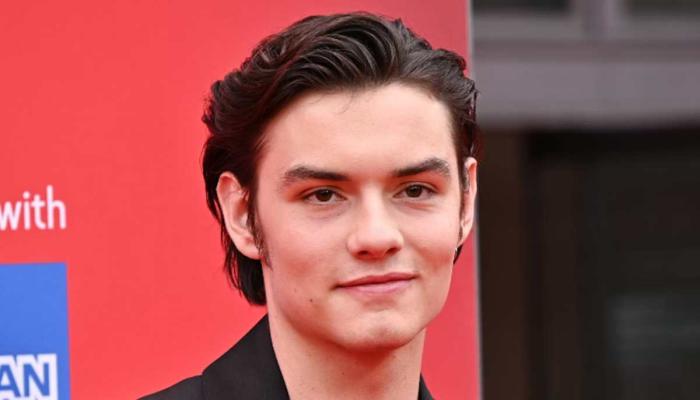 Louis Partridge shares first look at Netflix’s ‘House of Guinness’