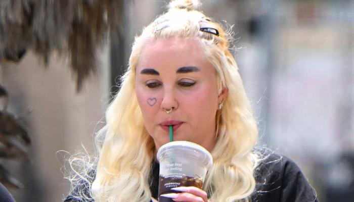 Amanda Bynes follows in Kylie Jenners footsteps for new change