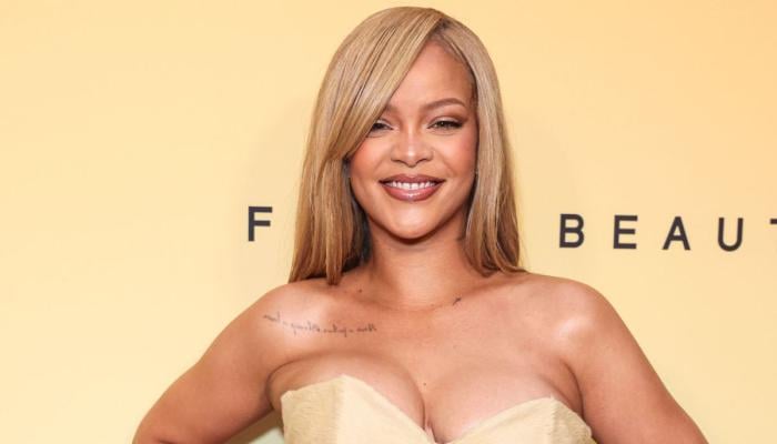 Rihanna drops major hint about new album R9 after 9 years?