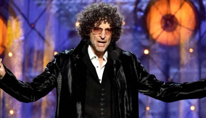 Howard Stern breaks promise amid rumours of show cancellation