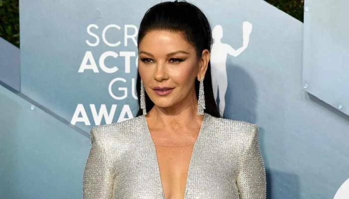 Catherine Zeta-Jones getting cancelled for unfitting response to fan?