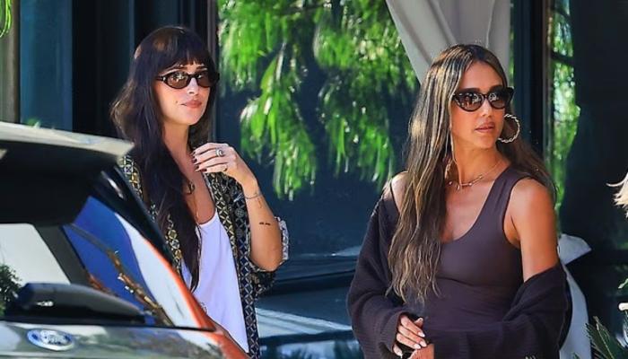 Dakota Johnson, Jessica Alba spotted exploring their newly friendship