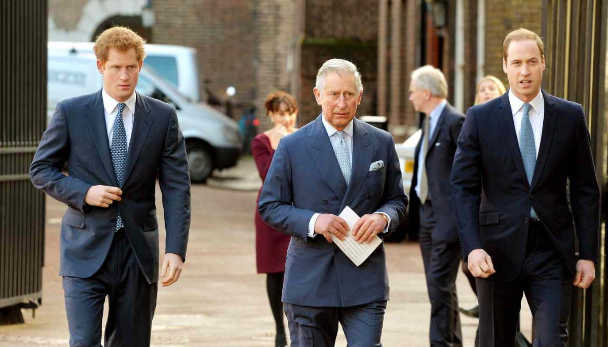 Prince Harry still ’not trusted’ without apology to King Charles, William