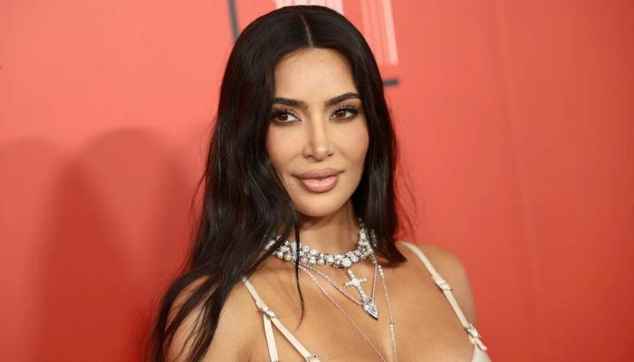 Kim Kardashians ex producer finally responds to Paris incident