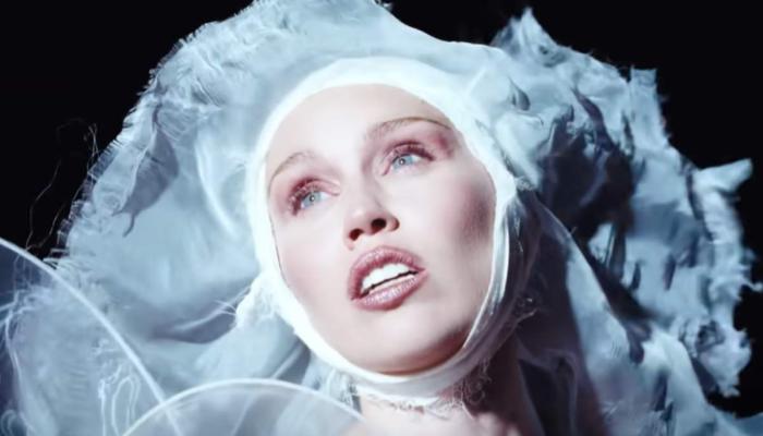 Miley Cyrus reunites with Billy Ray in heartfelt track ‘Secret’