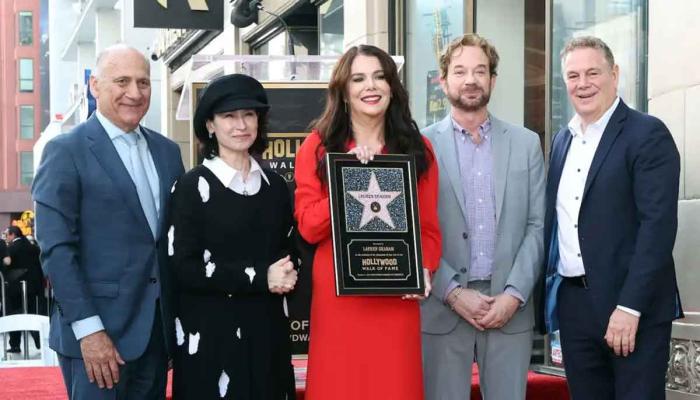 Lauren Graham reunites with ‘Gilmore Girls’ cast for Walk of Fame star