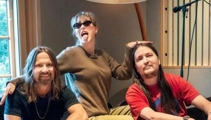 Taylor Swift gives glimpse of Showgirl studio sessions