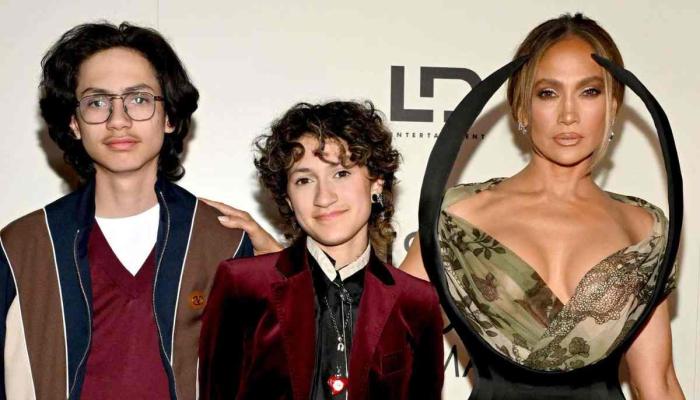 Jennifer Lopez’ twins makes rare red carpet appearance
