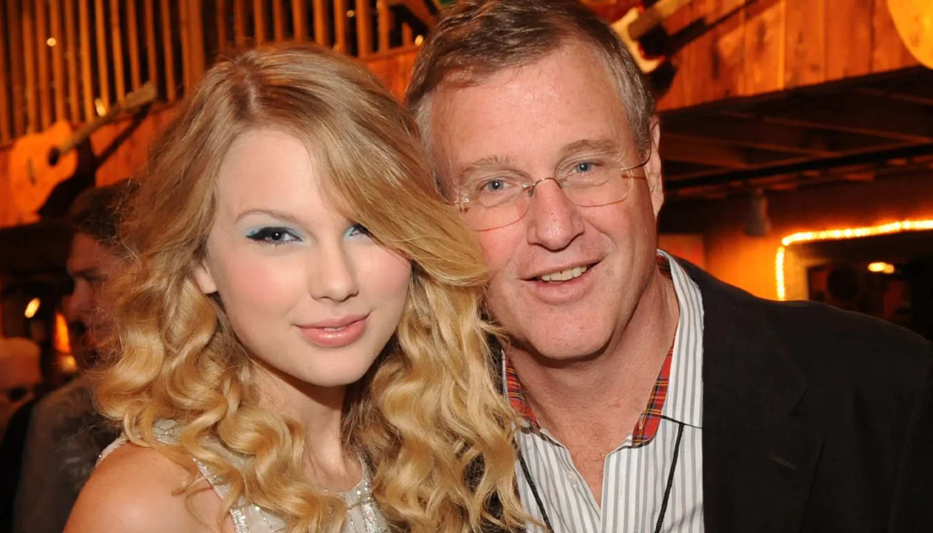Taylor Swift opens up about father’s health
