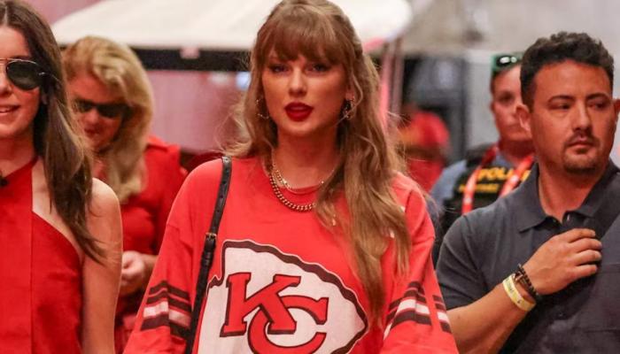 Taylor Swift seen celebrating after Travis Kelce’s big chiefs game