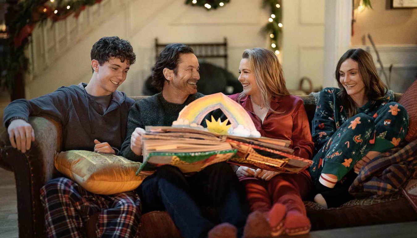 Oliver Hudson tears up over son Wilder’s ‘Merry Little Ex-Mas’ debut