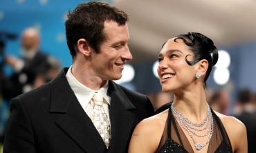 Callum Turner reveals ‘crazy’ first meeting with Dua Lipa