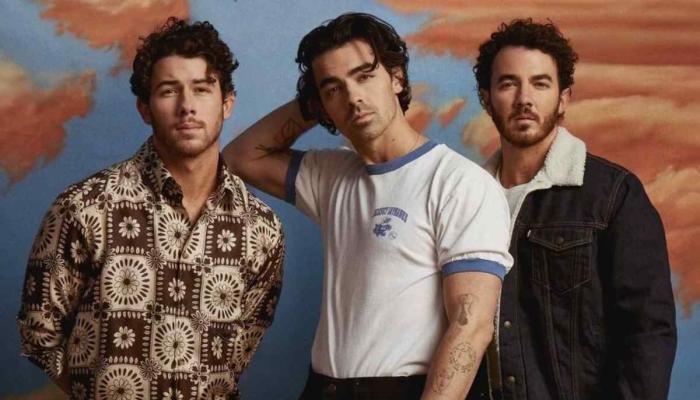 Joe Jonas praises brothers’ Nick and Kevin for support through Divorce