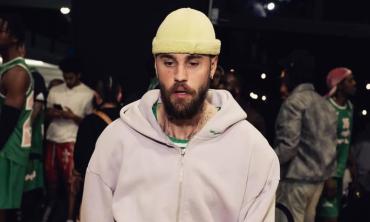 Justin Bieber shocks fans with long due transformation: Watch