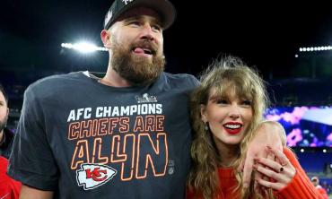 Taylor Swift embraces fall while supporting Travis Kelce