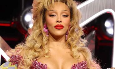 Doja Cat gives breathtaking performance at Vogue World