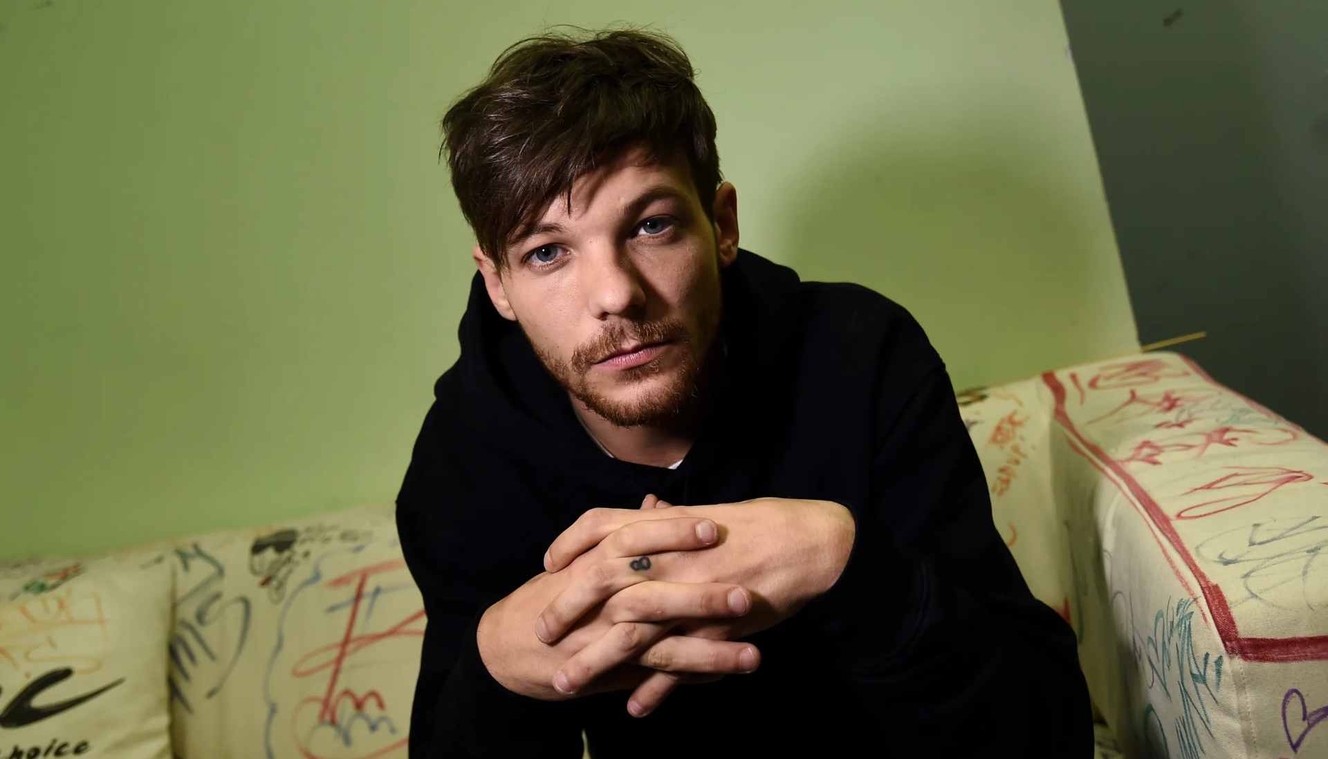 Louis Tomlinson to perform at grand event