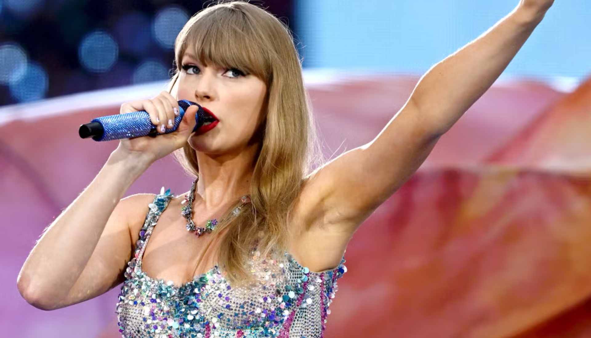 How will Taylor Swift deal with security threats?