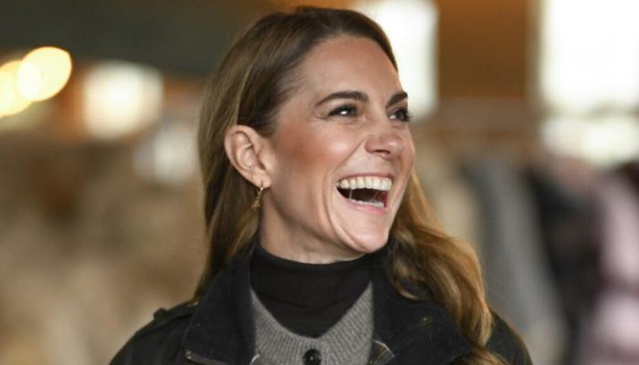 Kate Middleton caught on last-minute Halloween costume run for kids