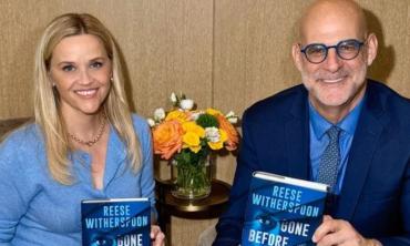 Reese Witherspoon talks fear of pitching book to Harlan Coben