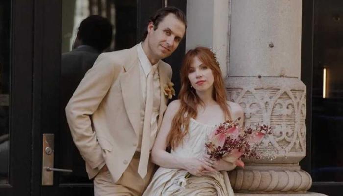 Carly Rae Jepsen gives massive update on growing family