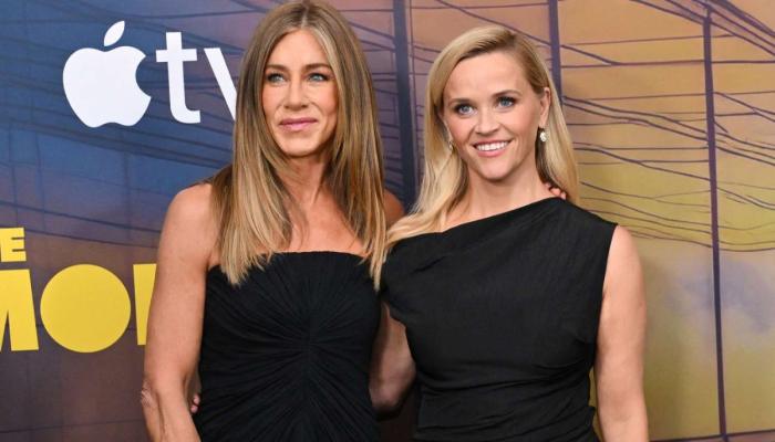 Reese Witherspoon recalls crying for Jennifer Aniston’s pain