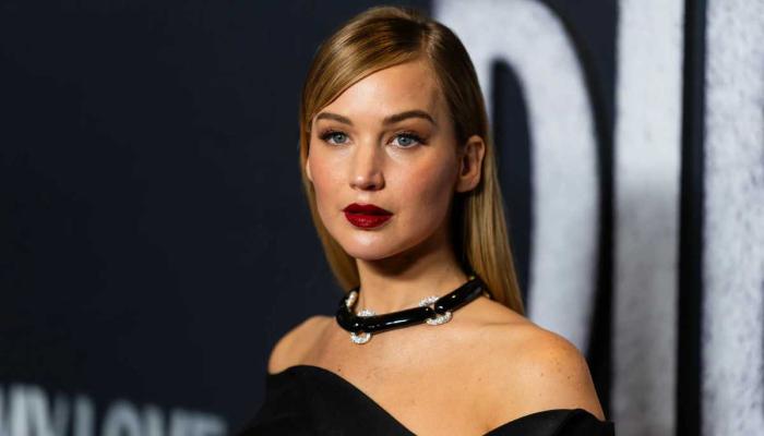 Jennifer Lawrences secret makes fans want to fight her