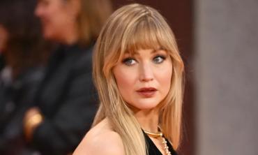 Jennifer Lawrence dishes on male directors surpassing limits
