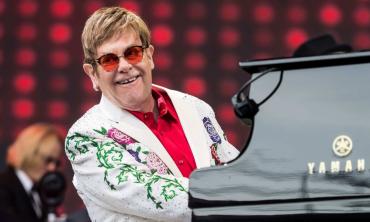 Elton John breaks down mid performance honouring Brian Wilson