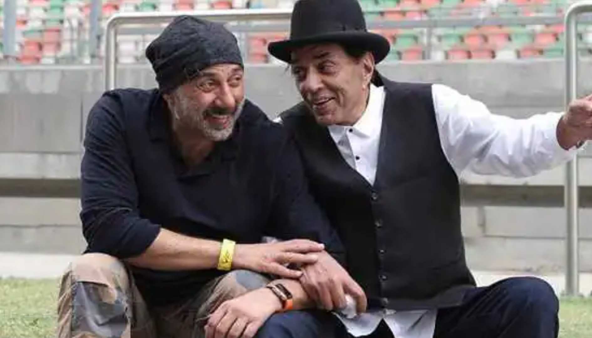 Dharmendra’s son Sunny Deol rushes to hospital