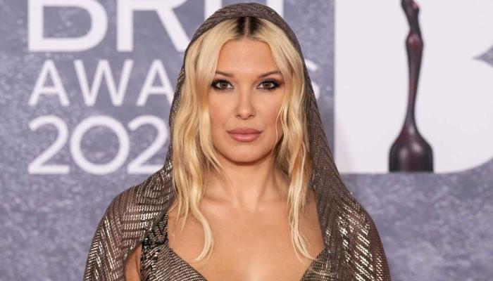 Millie Bobby Brown turns red carpet chaos into viral moment at premiere