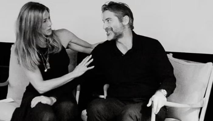 Jennifer Aniston, Jim Curtis