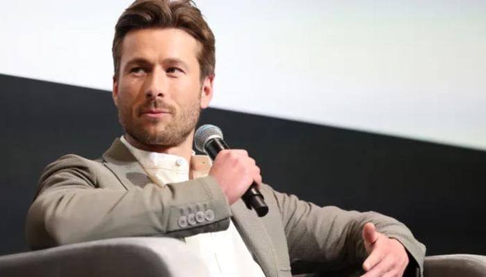 Glen Powell fulfills hosting dream on SNL tonight