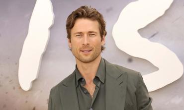 Glen Powell addresses 'major' rumour about him in 'SNL' monologue