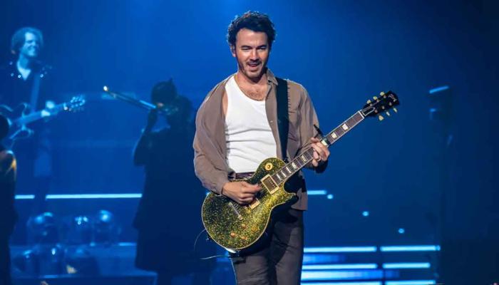 Kevin Jonas drops first solo single ‘Changing’