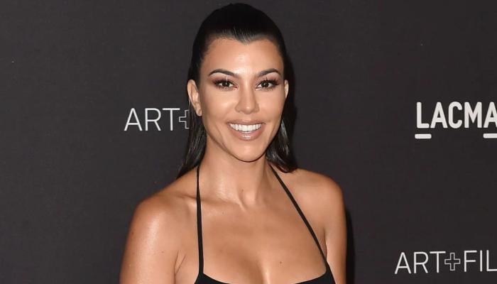 Kourtney Kardashian warns Kim to quit law studies as health crisis grows