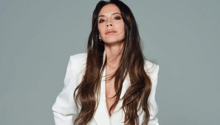 Victoria Beckham stuns in pantless look at Gordon Ramsay’s daughter’s big day