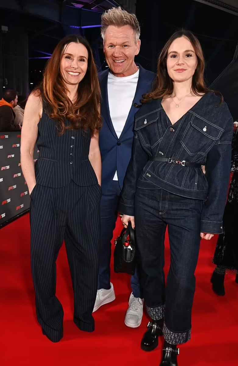 A-listers serve looks at Grand Prix