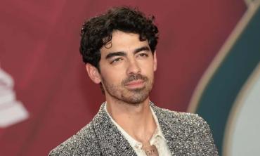 Joe Jonas’ heart warming action makes fans proud