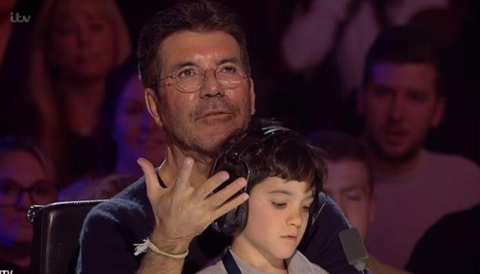 American Idol judge Simon Cowell justifies his evaluation