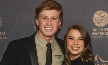 Robert Irwin moves to tears in emotional encounter after 'Dancing With the Stars' win