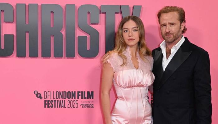 Sydney Sweeney recieves praise from co-star