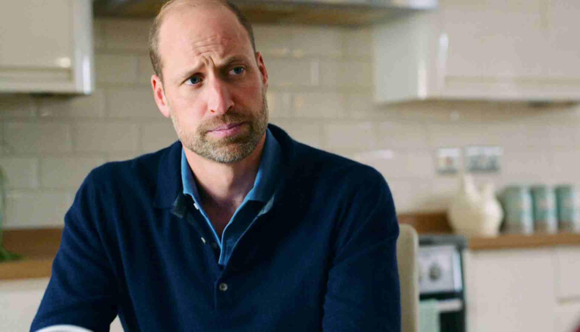 Prince William visits children from Gaza in UK hospital