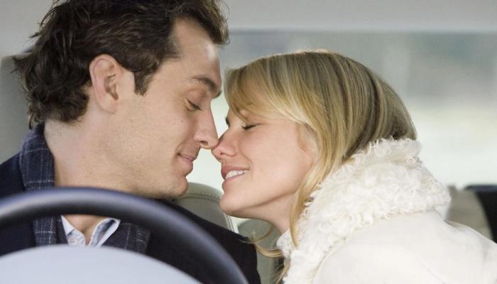 7 Best holiday movies to watch this December