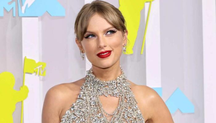 Taylor Swift’s political critique is fake?