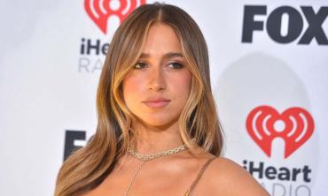 Tate McRae opens up about public scrutiny