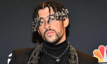 Bad Bunny faces unexpected accident on stage 